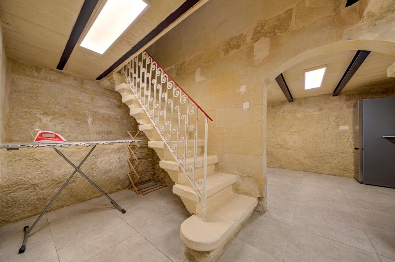 Отель Casa Domenico 8 Валетта Экстерьер фото