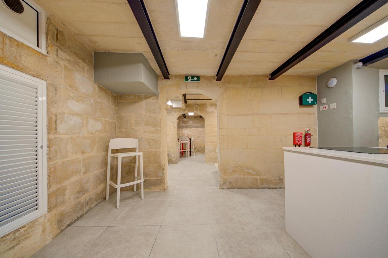 Отель Casa Domenico 8 Валетта Экстерьер фото
